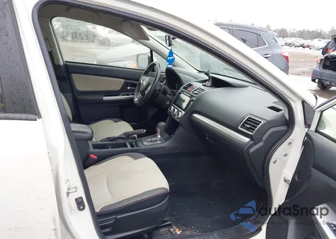 2016 Subaru Crosstrek 2.0I Premium z USA, uszkodzony, nr VIN JF2GPADC4G8313425